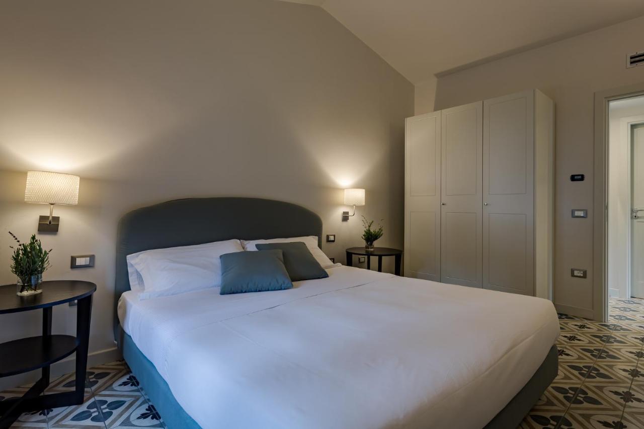 טרביסאצ'ה Masseria Agriturismo Torre Di Albidona מראה חיצוני תמונה