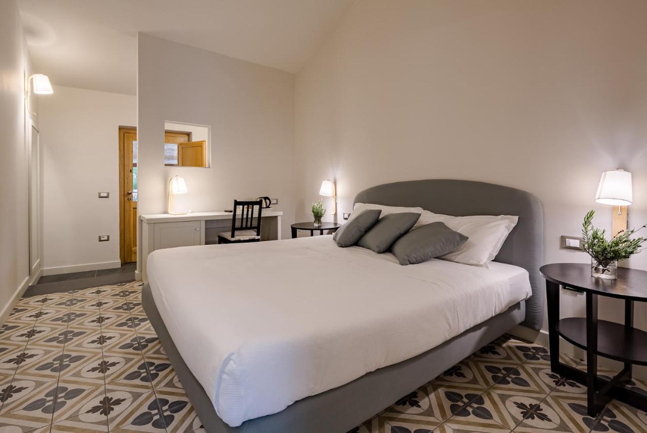 טרביסאצ'ה Masseria Agriturismo Torre Di Albidona מראה חיצוני תמונה