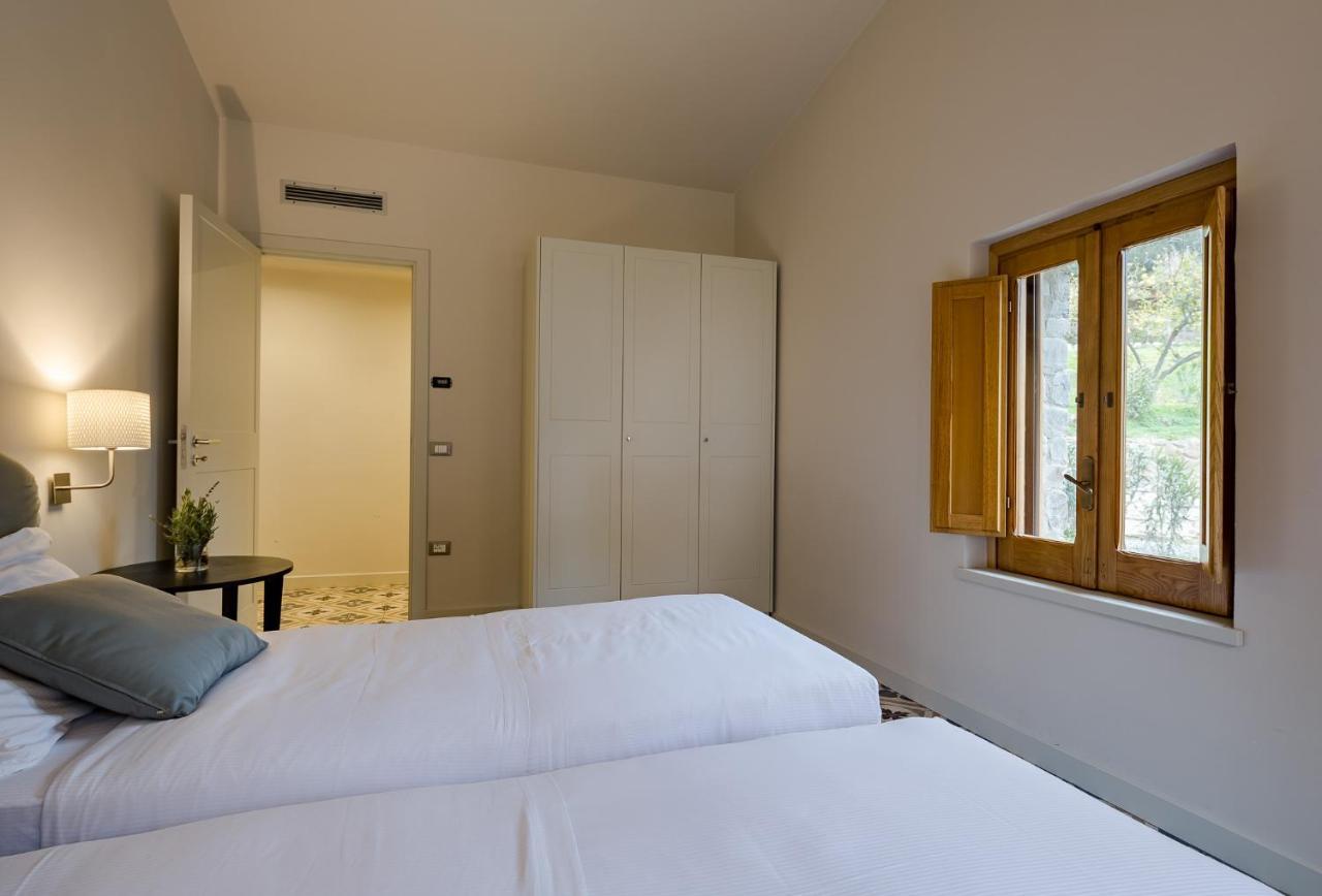 טרביסאצ'ה Masseria Agriturismo Torre Di Albidona מראה חיצוני תמונה